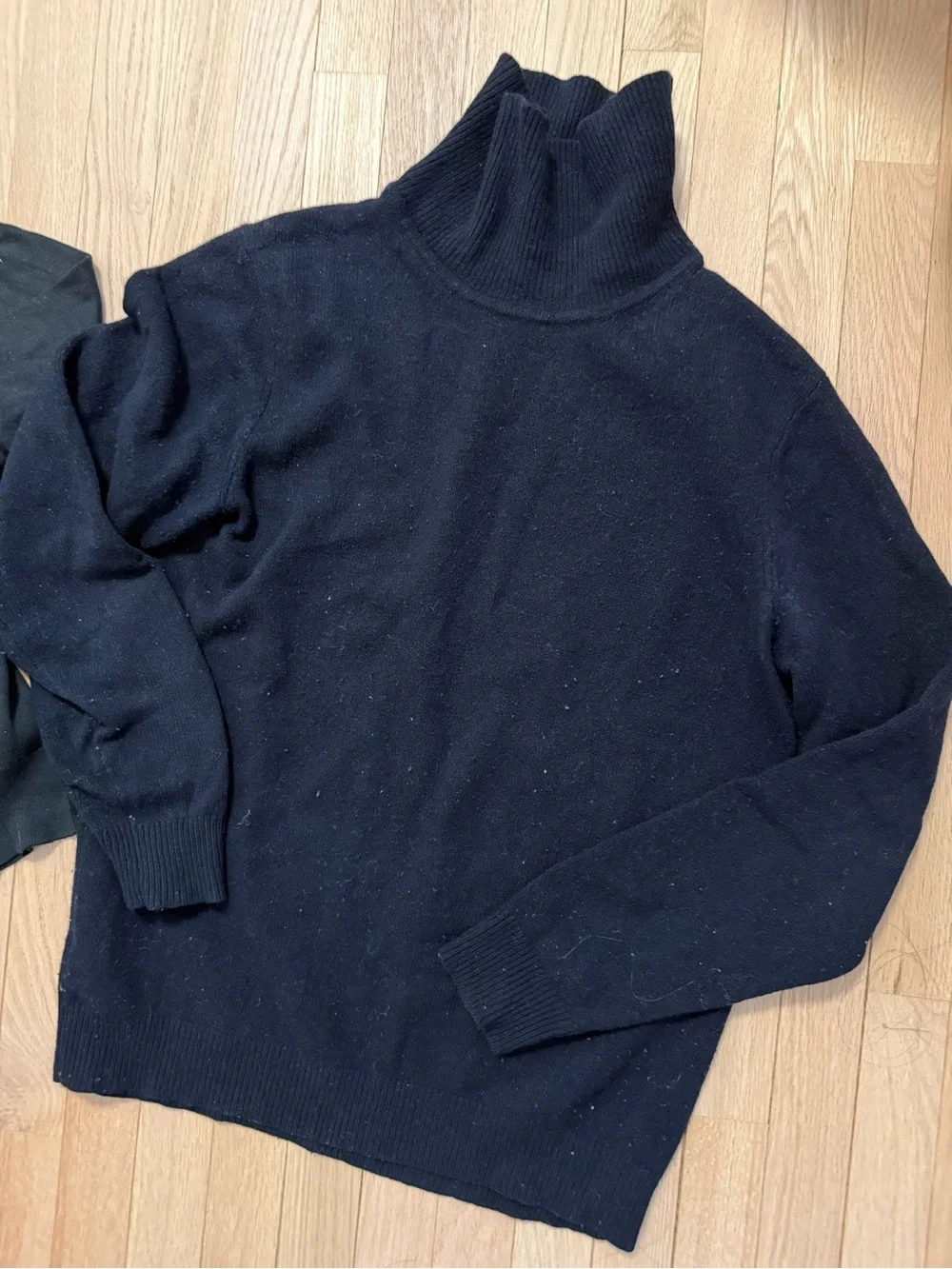 Mens Jcrew and Uniqlo Turtleneck Sweater bundle